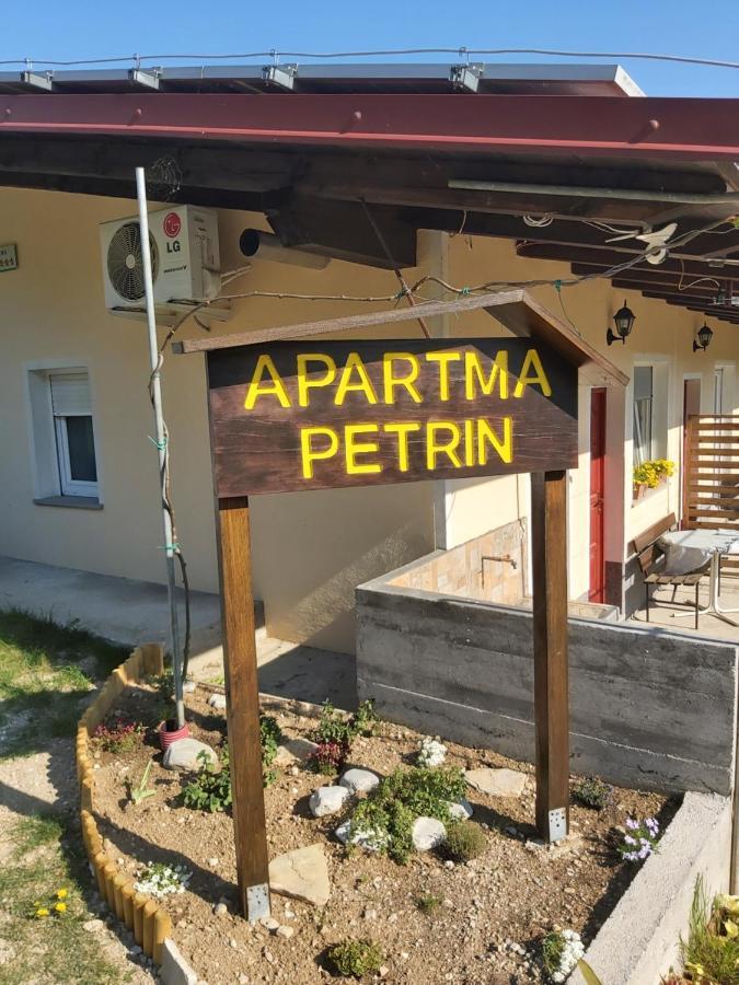 Apartments Petrin トールミン エクステリア 写真